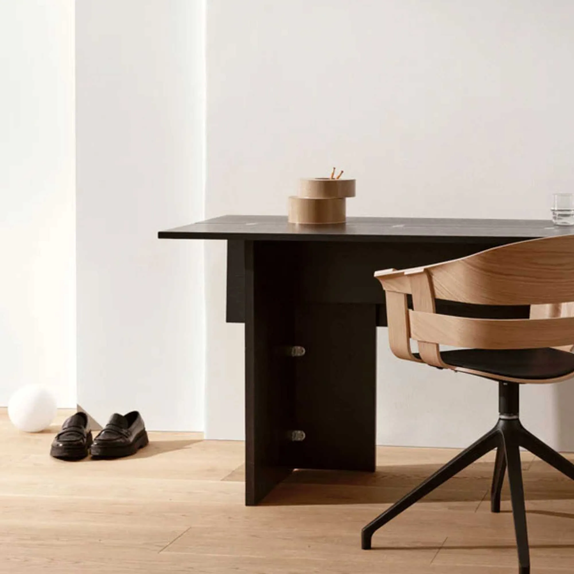 Design House Stockholm Flip Folding Table XS, black