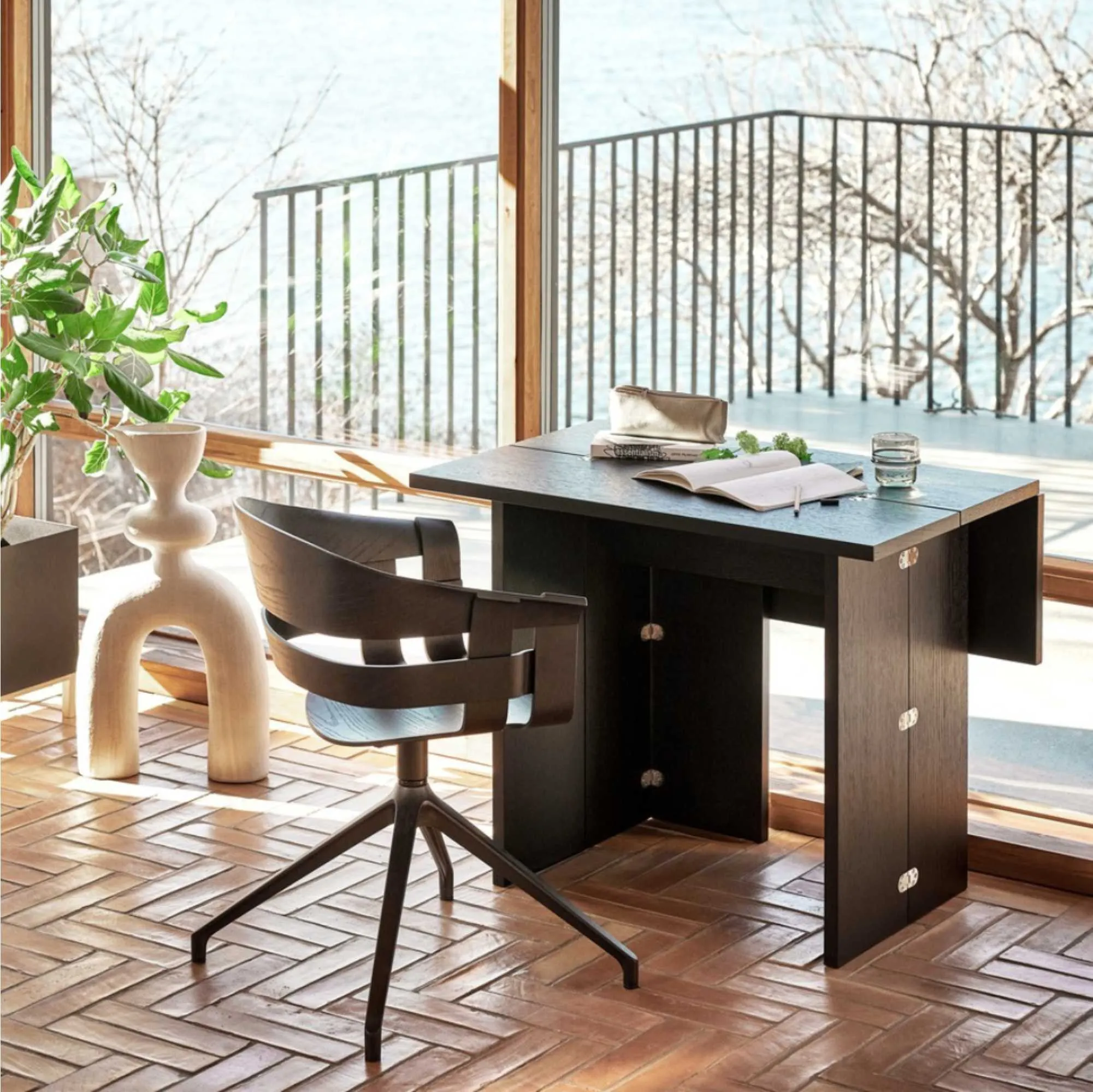 Design House Stockholm Flip Folding Table XS, black