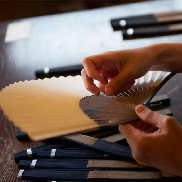 FRAGRANT FAN UTSUSHIKA HARUMEKU X SAKURAKA [HAND FAN]