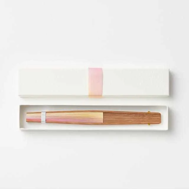 FRAGRANT FAN UTSUSHIKA HARUMEKU X SAKURAKA [HAND FAN]