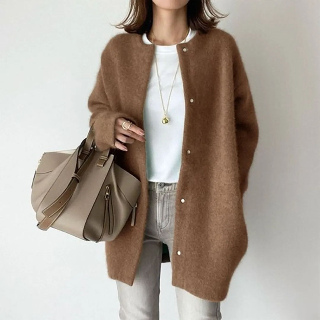 Sable - elegant bow coat